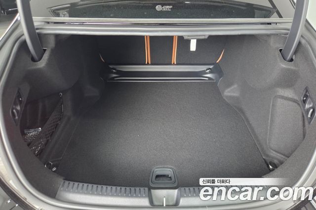 Mercedes-Benz E-Class (W214) E200 Avantgarde 2025 — фото 15