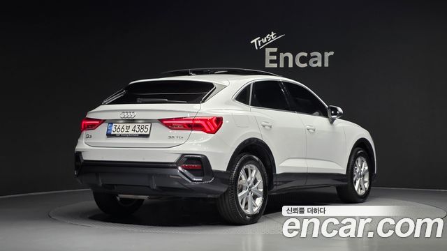 Audi Q3 (F3) 35 TDI Sportback 2022 — фото 2