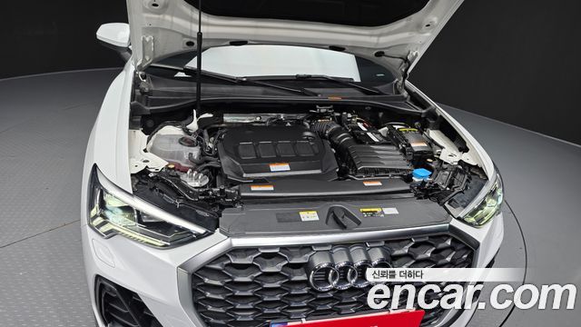 Audi Q3 (F3) 35 TDI Sportback 2022 — фото 6