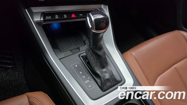Audi Q3 (F3) 35 TDI Sportback 2022 — фото 9