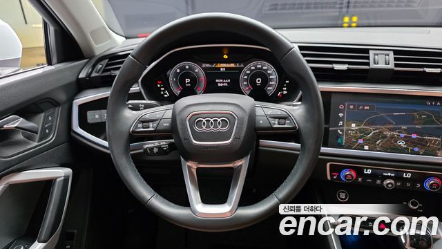 Audi Q3 (F3) 35 TDI Sportback 2022 — фото 13