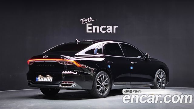 Hyundai Grandeur (IG) 2.5 Le Blanc 2023 — фото 2