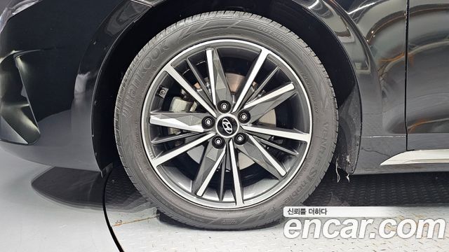 Hyundai Grandeur (IG) 2.5 Le Blanc 2023 — фото 5