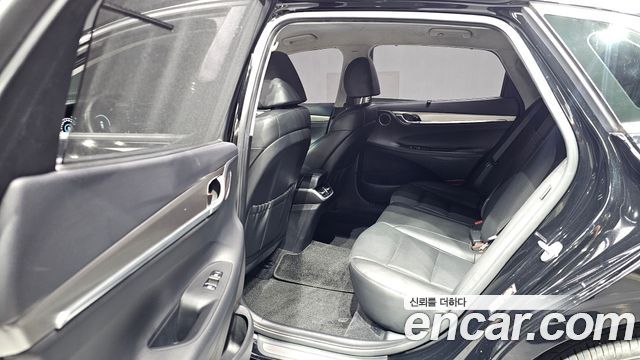 Hyundai Grandeur (IG) 2.5 Le Blanc 2023 — фото 12