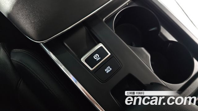 Hyundai Grandeur (IG) 2.5 Le Blanc 2023 — фото 31
