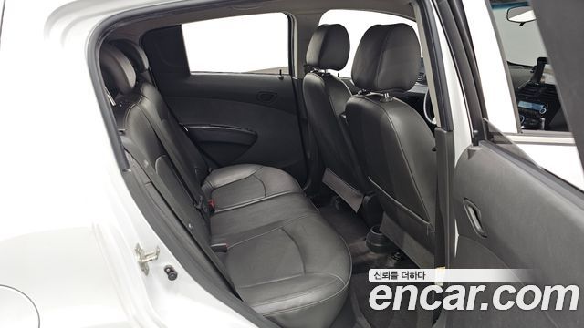 Chevrolet Spark LT Standard 2015 — фото 12