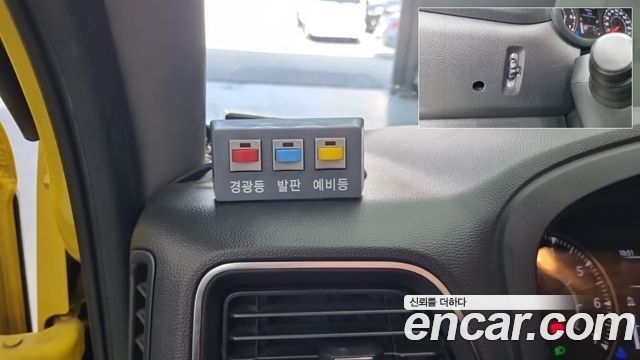 Renault Korea Master School Bus 15-Seater 2021 — фото 19