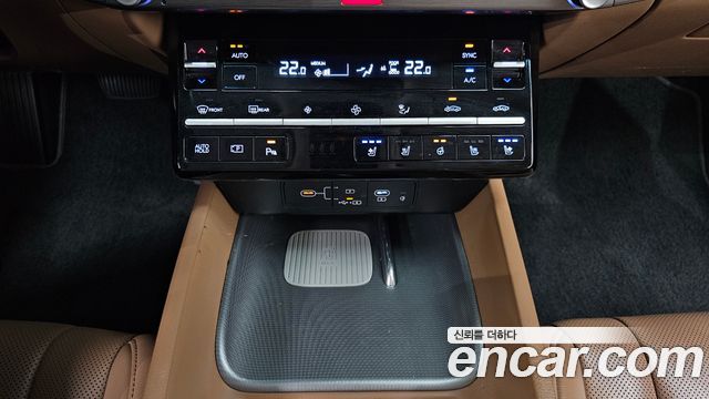 Hyundai Grandeur (GN7) 3.5 LPG 2WD Premium 2024 — фото 17