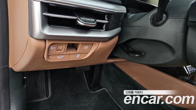 Hyundai Grandeur (GN7) 3.5 LPG 2WD Premium 2024 — фото 19