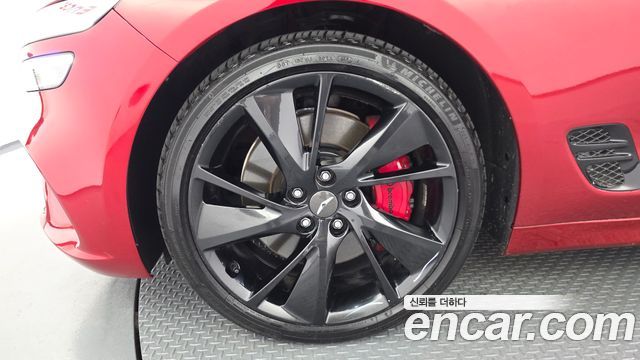 Genesis G70 Gasoline 2.0T 2WD 2023 — фото 5