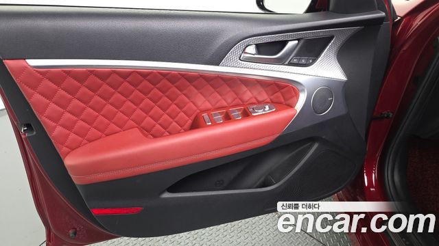 Genesis G70 Gasoline 2.0T 2WD 2023 — фото 30