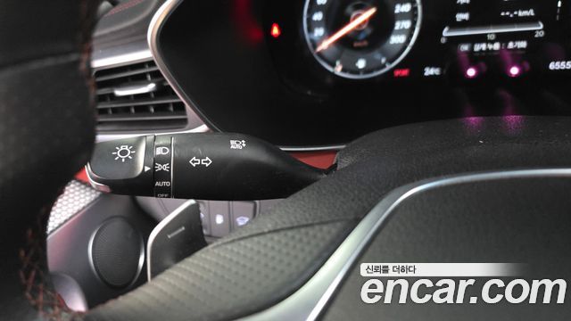 Genesis G70 Gasoline 2.0T 2WD 2023 — фото 35