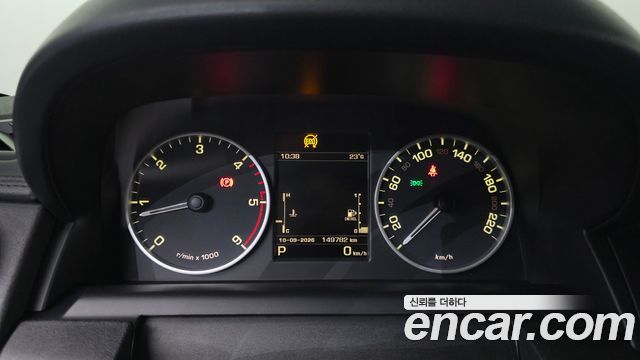 Land Rover Discovery 4 3.0 SDV6 HSE 2014 — фото 8