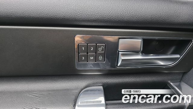Land Rover Discovery 4 3.0 SDV6 HSE 2014 — фото 12