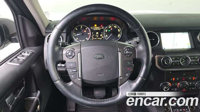 Land Rover Discovery 4 3.0 SDV6 HSE 2014 — фото 13
