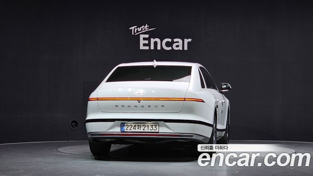 Hyundai Grandeur Hybrid (GN7) Exclusive 2023 — фото 4