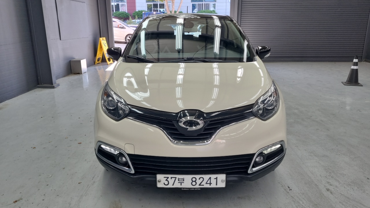 Renault Korea QM3 RE 2015 — фото 3