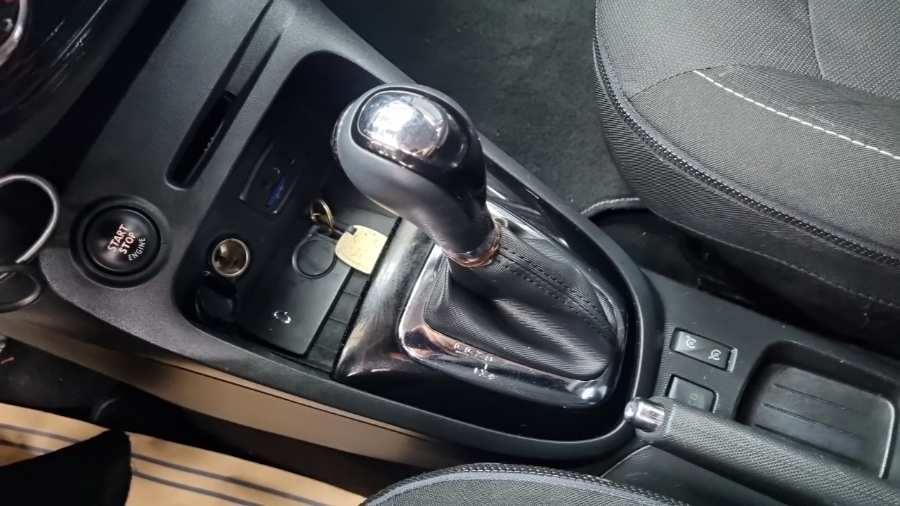 Renault Korea QM3 RE 2015 — фото 9