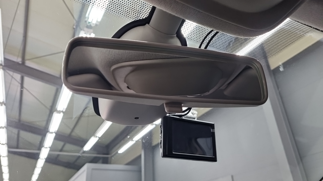 Renault Korea QM3 RE 2015 — фото 17