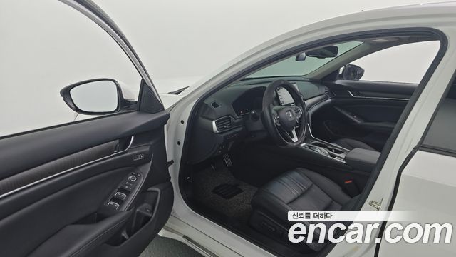 Honda Accord (X) 2.0 Turbo Sport 2019 — фото 10