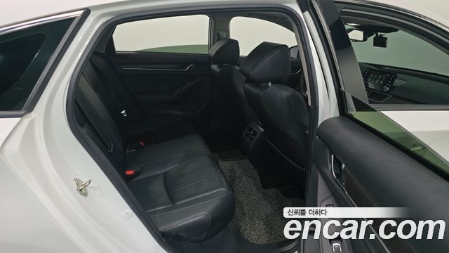 Honda Accord (X) 2.0 Turbo Sport 2019 — фото 11