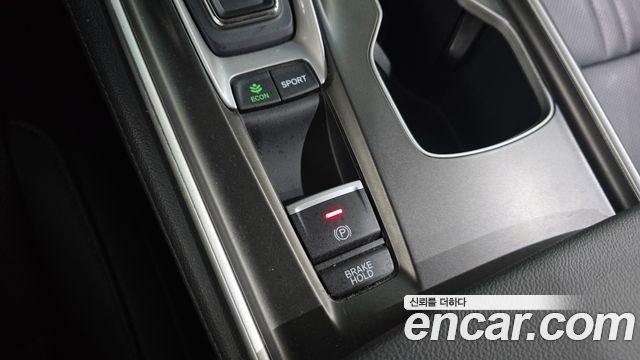 Honda Accord (X) 2.0 Turbo Sport 2019 — фото 19