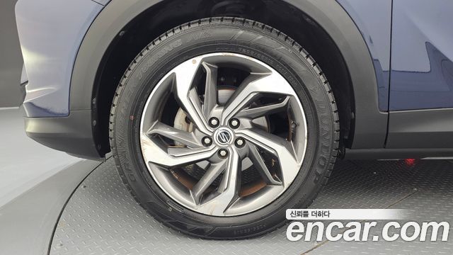 KG Mobility (SsangYong) Beautiful Korando Gasoline 1.5 2WD C5 Plus 2021 — фото 5