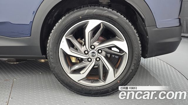 KG Mobility (SsangYong) Beautiful Korando Gasoline 1.5 2WD C5 Plus 2021 — фото 21