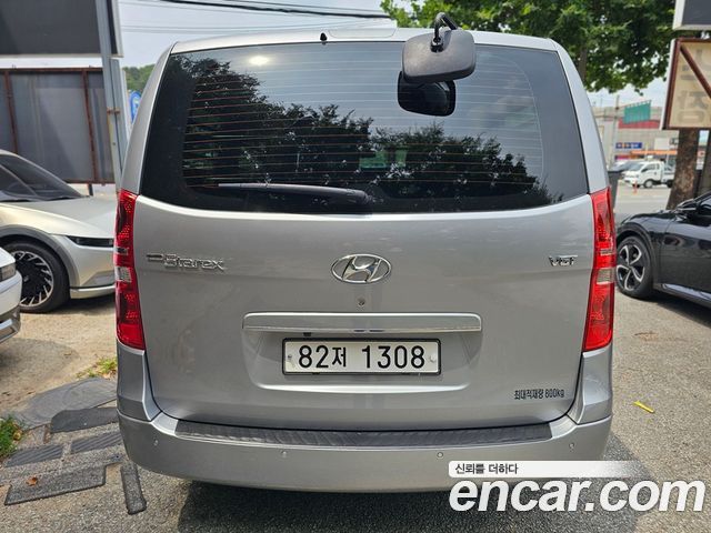 Hyundai Grand Starex Van 3-Seater Smart 2021 — фото 4