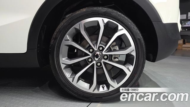 KG Mobility (SsangYong) Tivoli Armor Gear Edition 2WD 2018 — фото 21