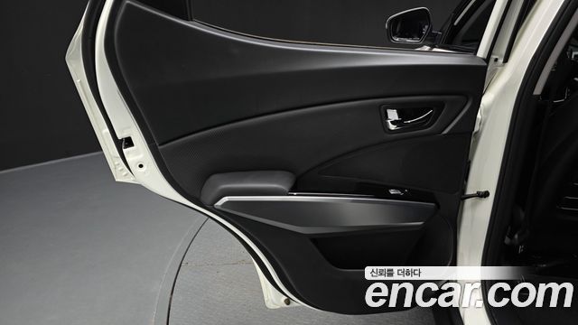 KG Mobility (SsangYong) Tivoli Armor Gear Edition 2WD 2018 — фото 25