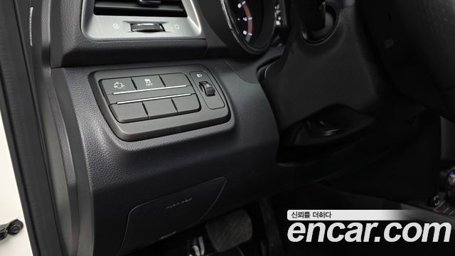 KG Mobility (SsangYong) Tivoli Armor Gear Edition 2WD 2018 — фото 27
