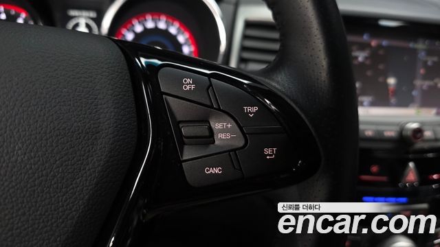 KG Mobility (SsangYong) Tivoli Armor Gear Edition 2WD 2018 — фото 28