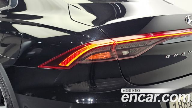 Hyundai Grandeur (IG) 2.5 Premium Choice 2021 — фото 23