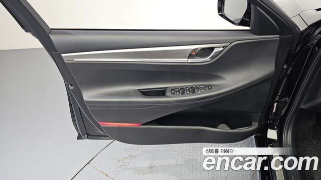Hyundai Grandeur (IG) 2.5 Premium Choice 2021 — фото 24