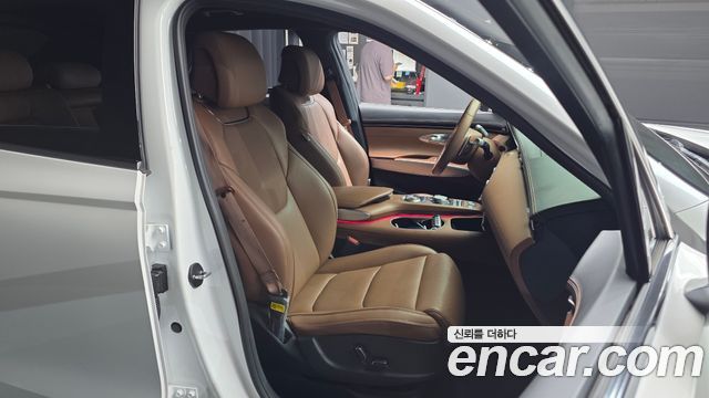 Genesis GV70 2.5T Gasoline AWD 2024 — фото 12