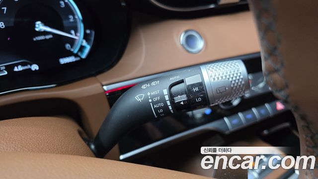Genesis GV70 2.5T Gasoline AWD 2024 — фото 16