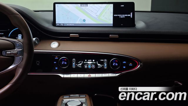 Genesis GV70 2.5T Gasoline AWD 2024 — фото 20