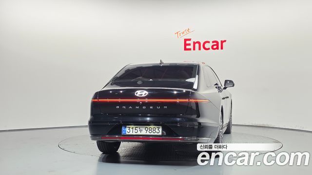 Hyundai Grandeur Hybrid (GN7) Calligraphy 2023 — фото 4