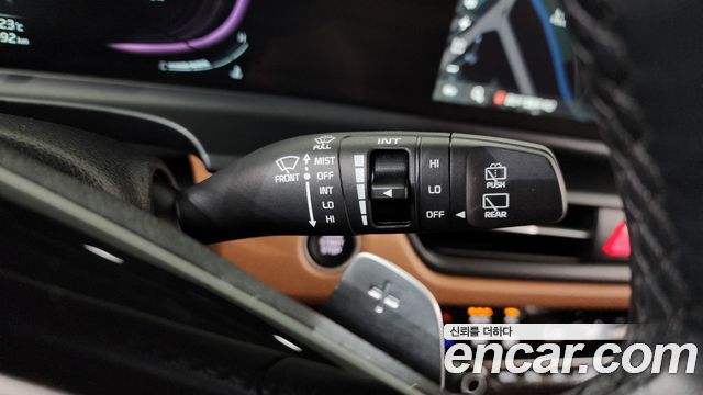 Kia Seltos Gasoline 2.0 2WD Signature 2023 — фото 22
