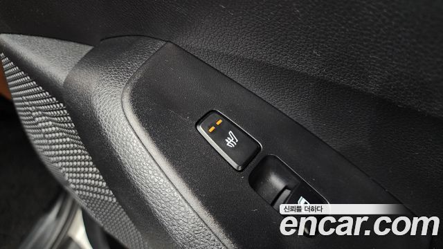 Kia Seltos Gasoline 2.0 2WD Signature 2023 — фото 23