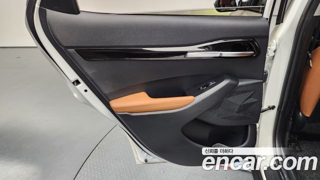 Kia Seltos Gasoline 2.0 2WD Signature 2023 — фото 31