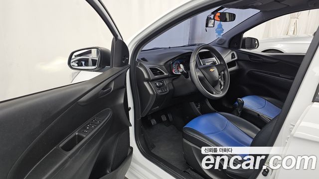 Chevrolet Spark LS 2019 — фото 10