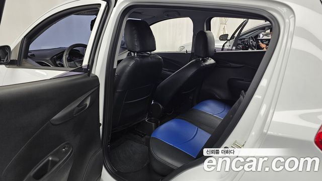 Chevrolet Spark LS 2019 — фото 11