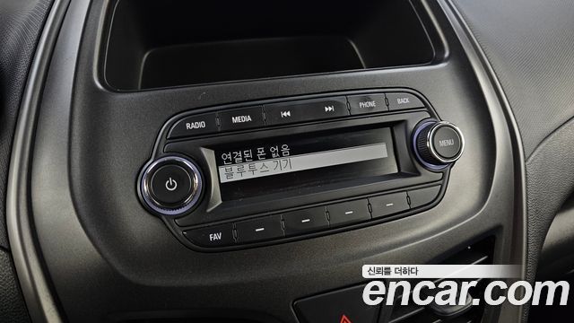 Chevrolet Spark LS 2019 — фото 27