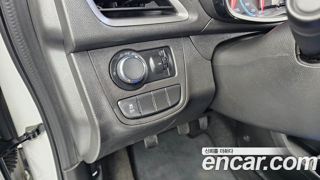 Chevrolet Spark LS 2019 — фото 28
