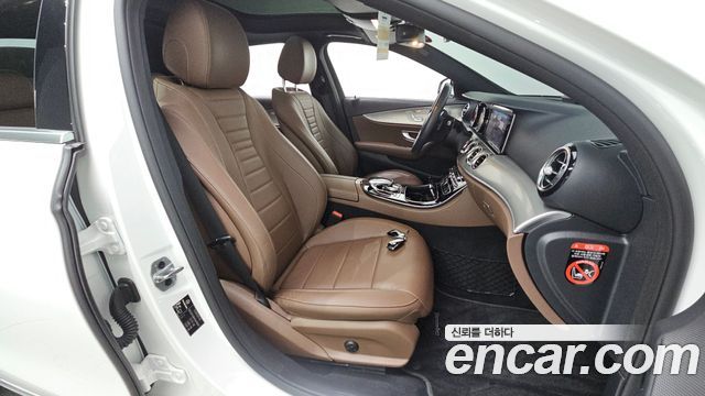 Mercedes-Benz E-Class (W213) E300 Avantgarde 2019 — фото 11