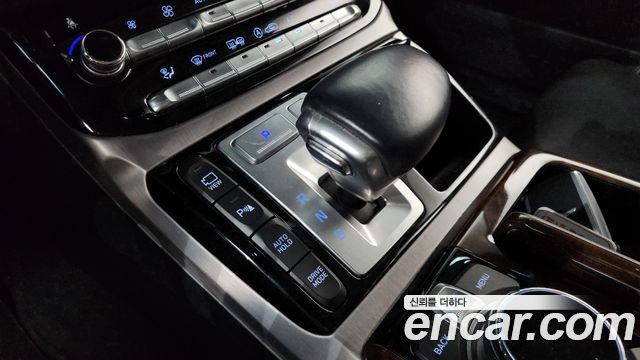 Genesis EQ900 5.0 GDI AWD Prestige 2016 — фото 9
