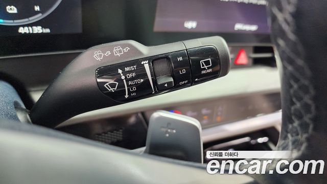 Kia Sportage Hybrid (V) Signature 2WD 2024 — фото 20