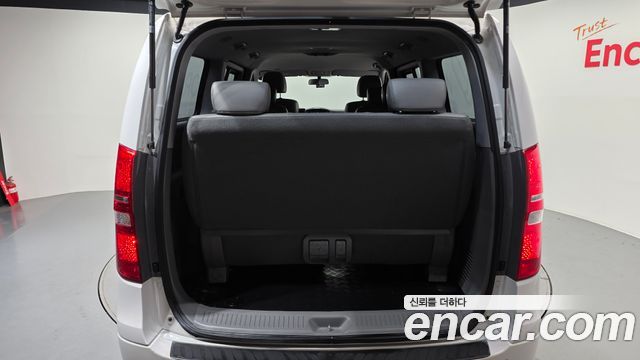 Hyundai Grand Starex 12-Seater LPi Smart 2020 — фото 20